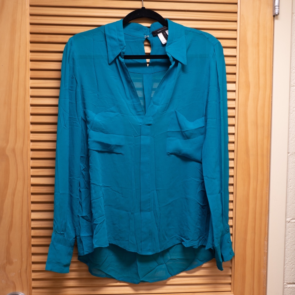 Beautiful BCBGMaxAzria 100% Silk Shirt